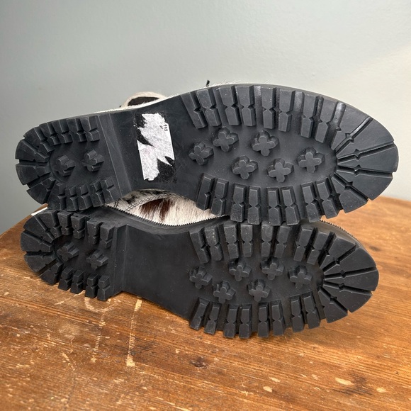 MYRA Black White Cowhide Fervence Boots Western Combat Lace-Up Hairon Leather 10 - Picture 9 of 11